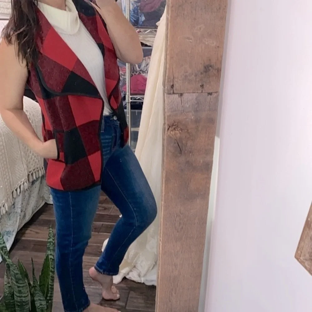 Red & black buffalo check knit vest